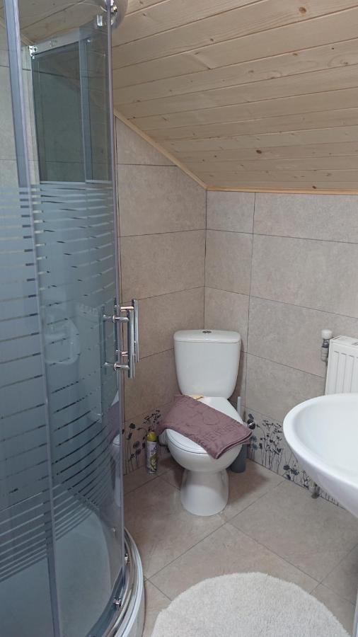 Любе Hotel Jablunicja Kültér fotó