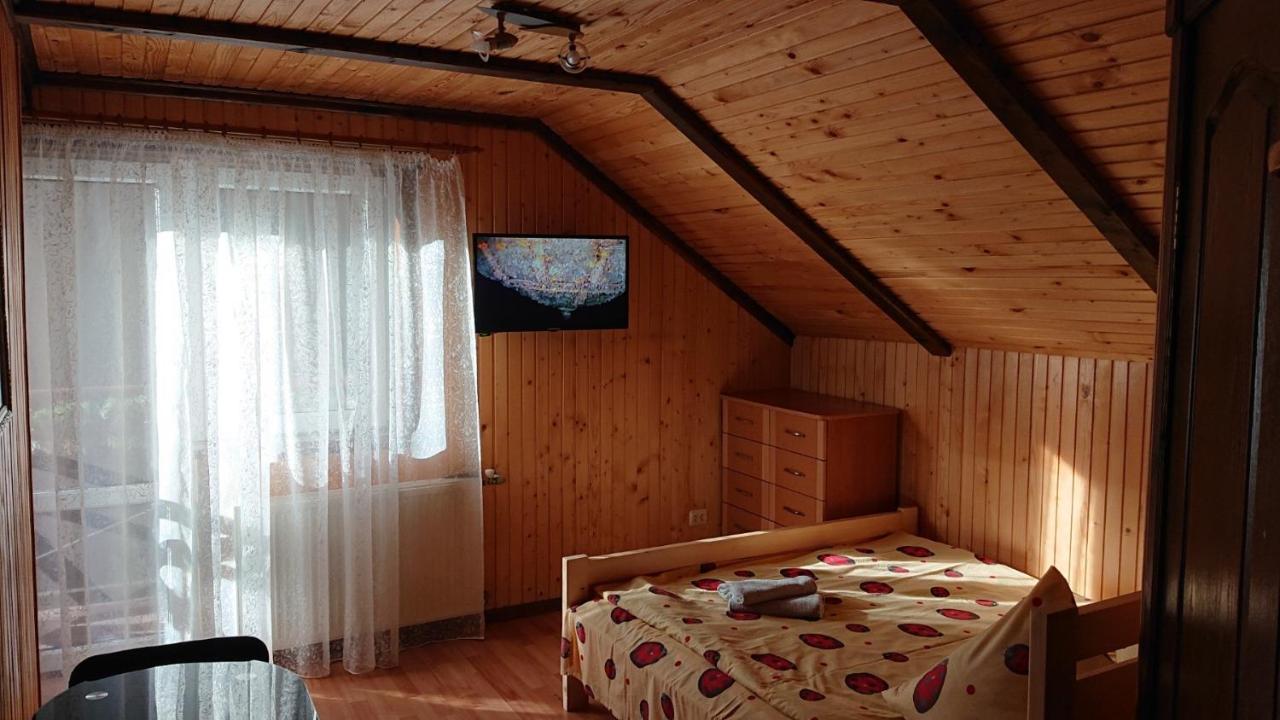 Любе Hotel Jablunicja Kültér fotó