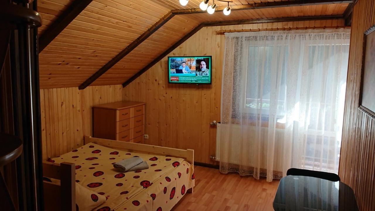 Любе Hotel Jablunicja Kültér fotó