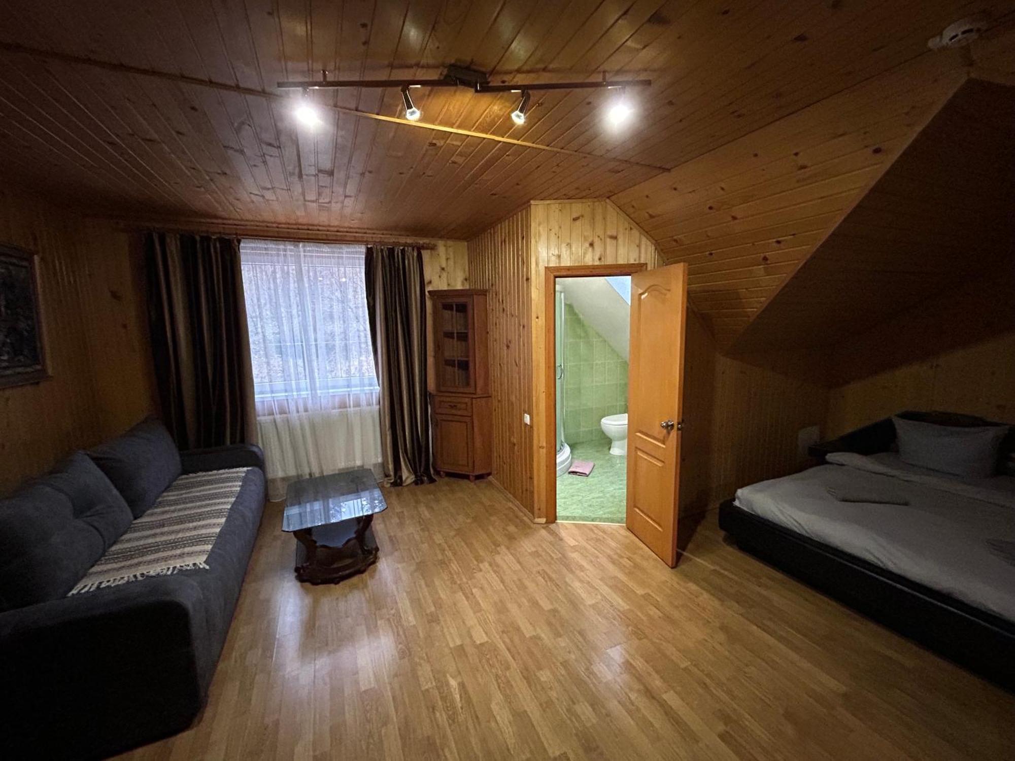 Любе Hotel Jablunicja Kültér fotó