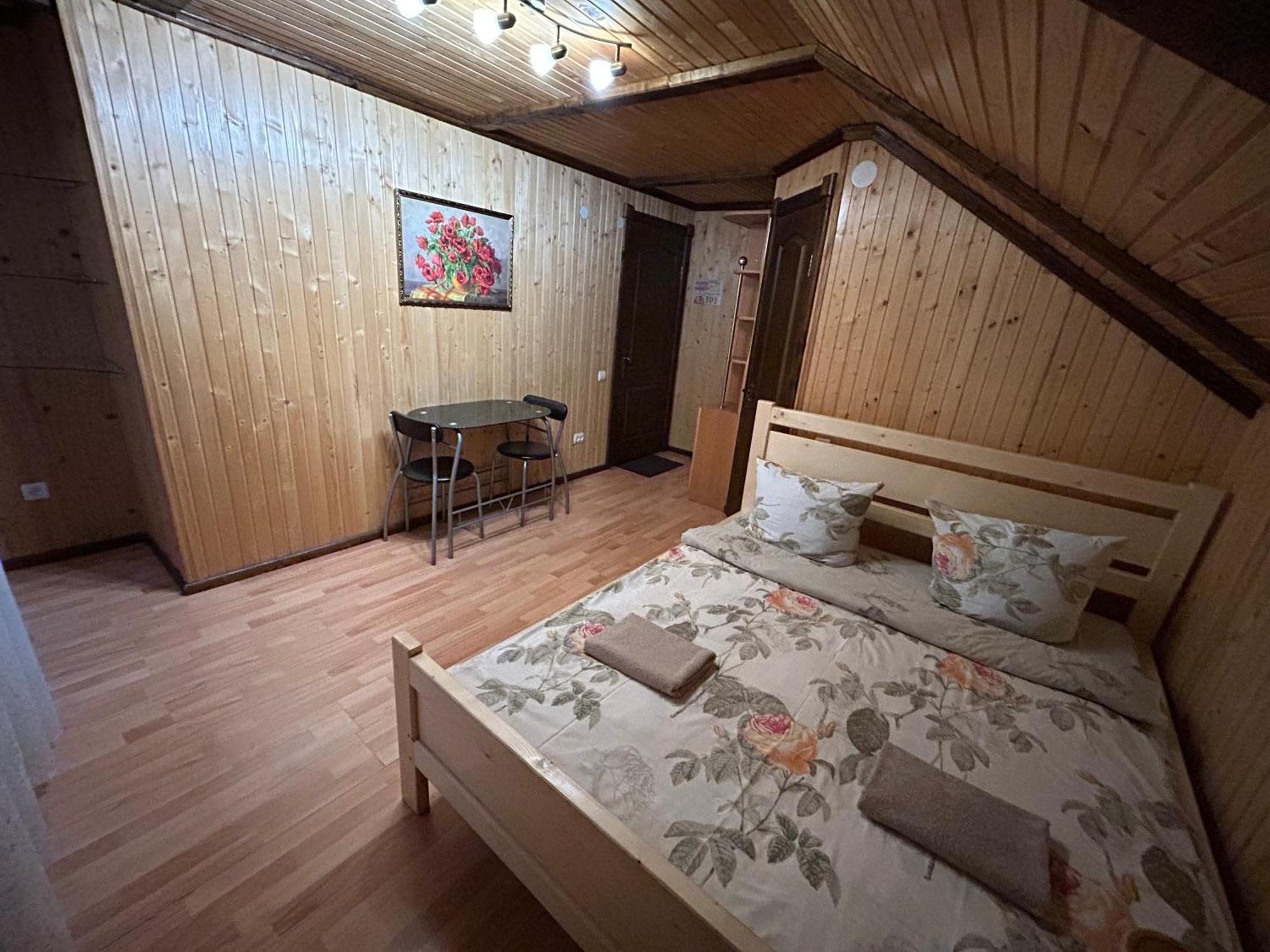 Любе Hotel Jablunicja Kültér fotó