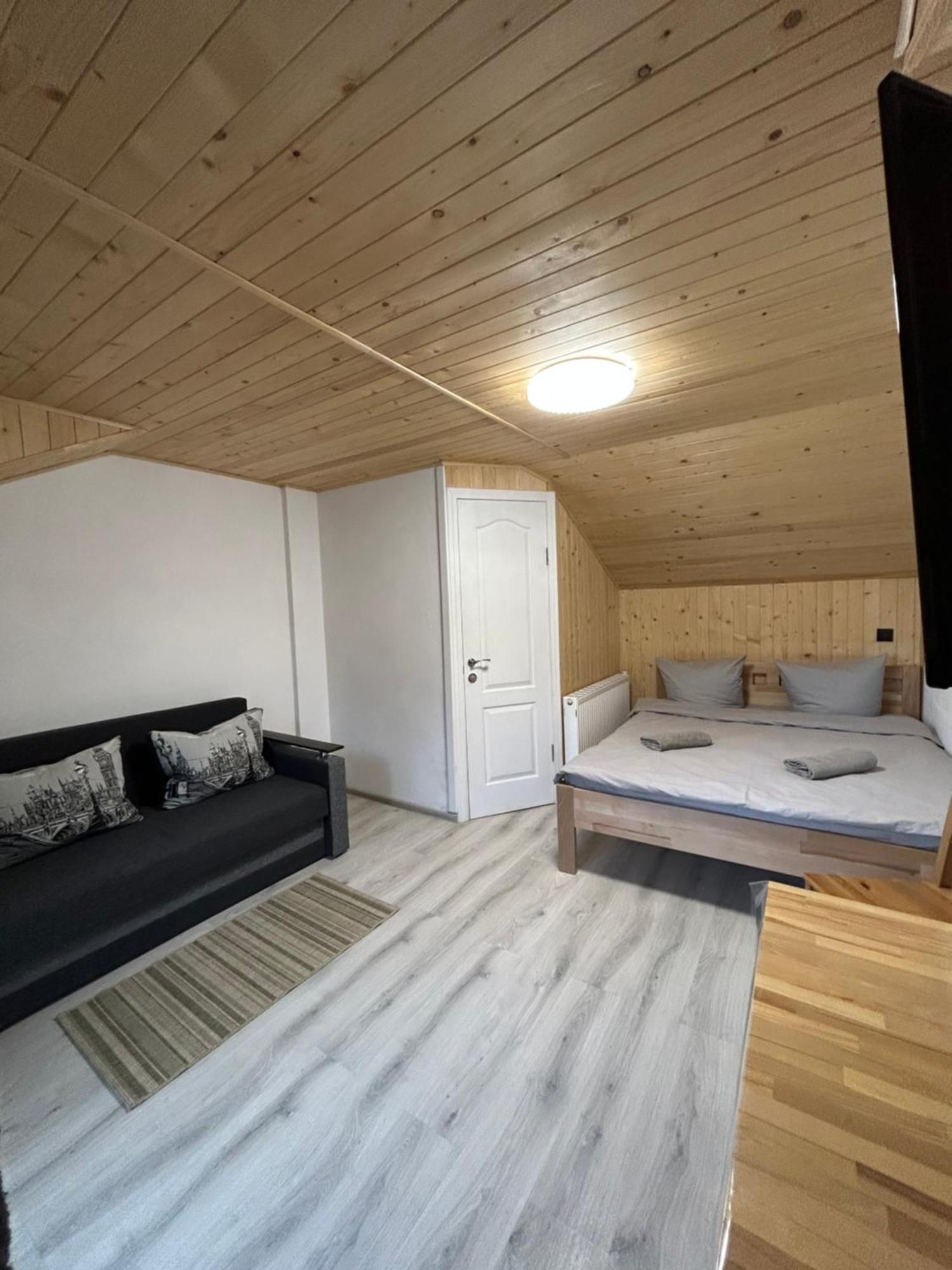 Любе Hotel Jablunicja Kültér fotó
