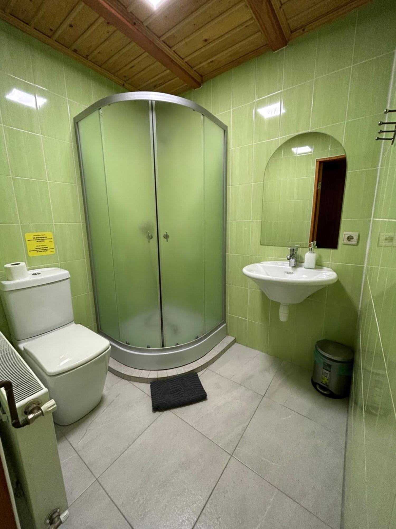 Любе Hotel Jablunicja Kültér fotó