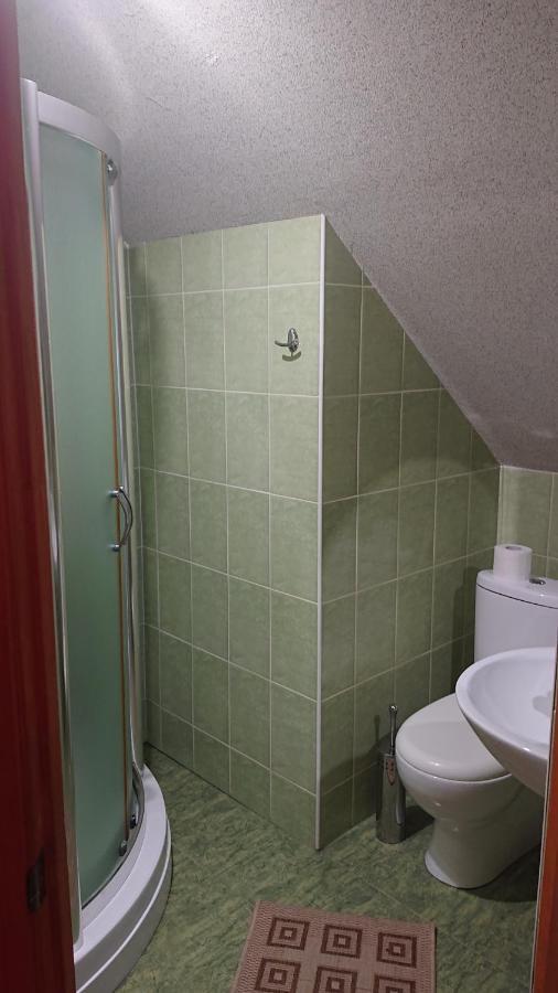 Любе Hotel Jablunicja Kültér fotó