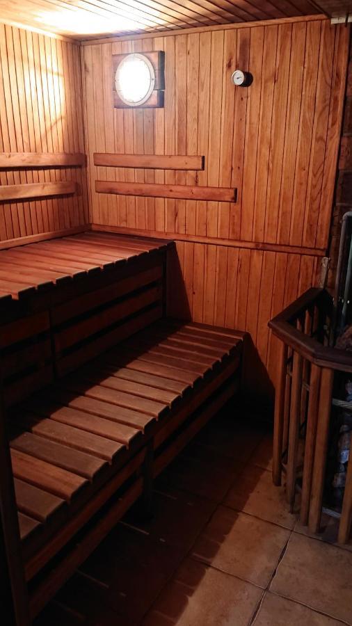 Любе Hotel Jablunicja Kültér fotó