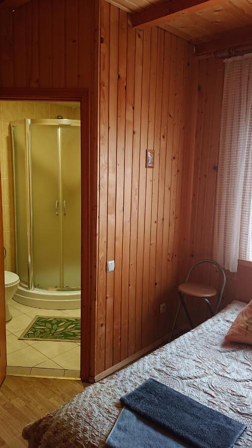 Любе Hotel Jablunicja Kültér fotó