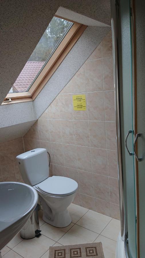 Любе Hotel Jablunicja Kültér fotó